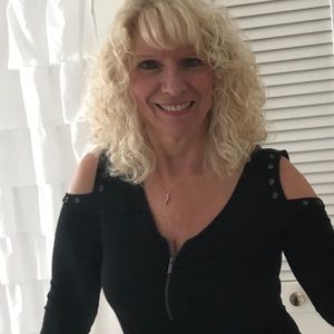 Meet your Posher, Sandy